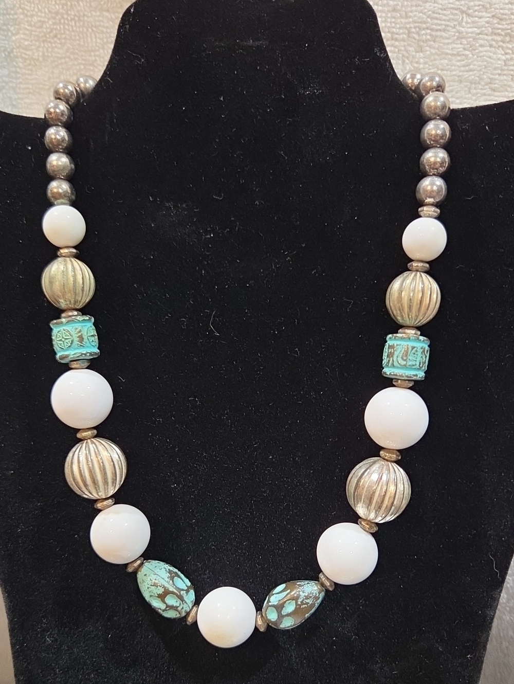 DESIGN BY PAULA NECKLACE